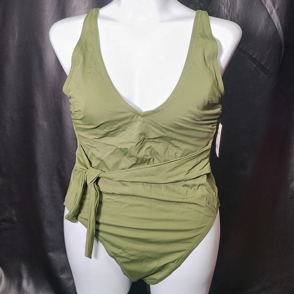 NWT Shade and Shore Forest Green one-piece swimsuit, size XL